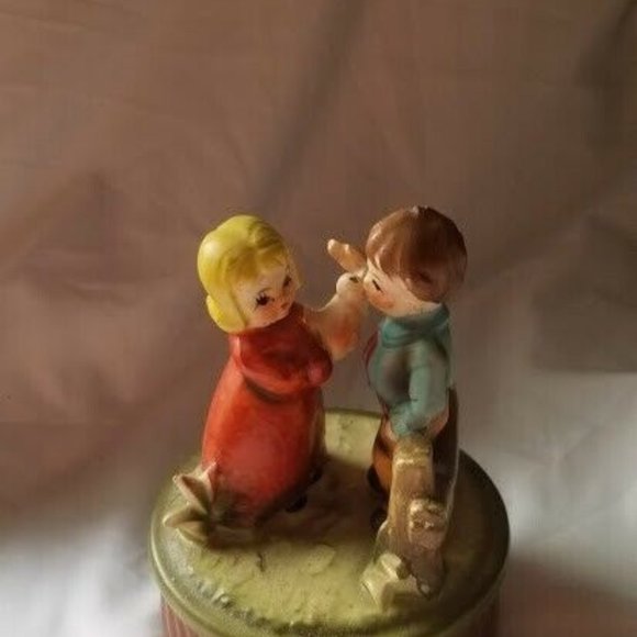 Musical Figurine - Absolutely Adorable Vintage Boy and Girl Dancing